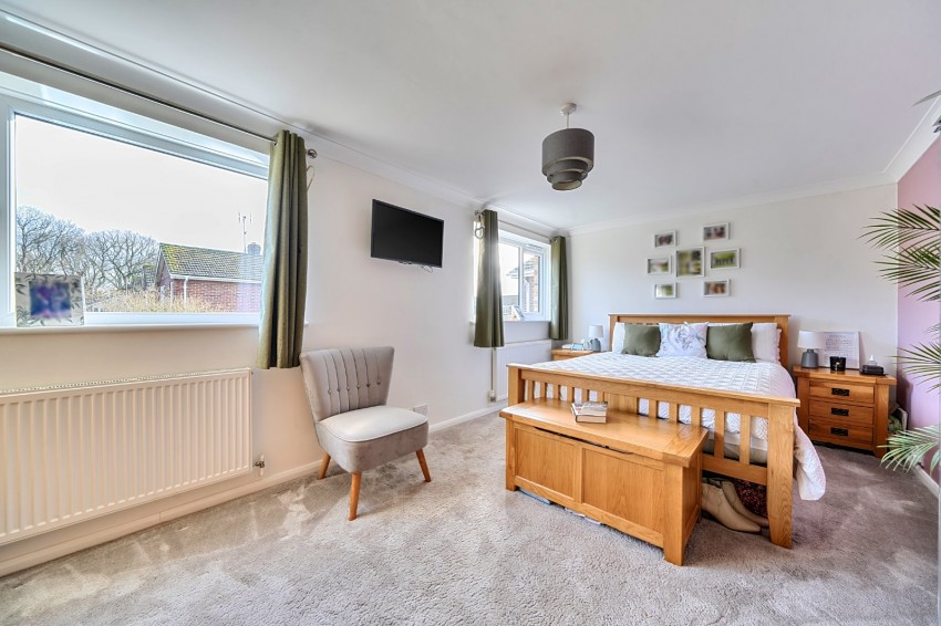 Images for Flackwell Heath, High Wycombe, Buckinghamshire EAID:2640919782 BID:FHH