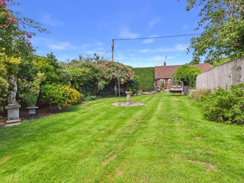 Images for Flackwell Heath, High Wycombe, Buckinghamshire EAID:2640919782 BID:FHH