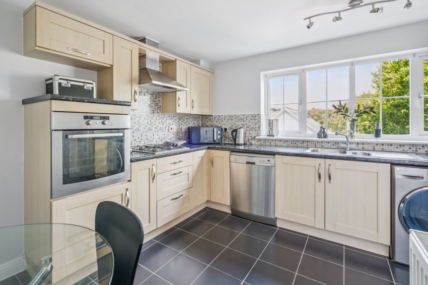 Images for High Wycombe, Buckinghamshire EAID:2640919782 BID:FHH