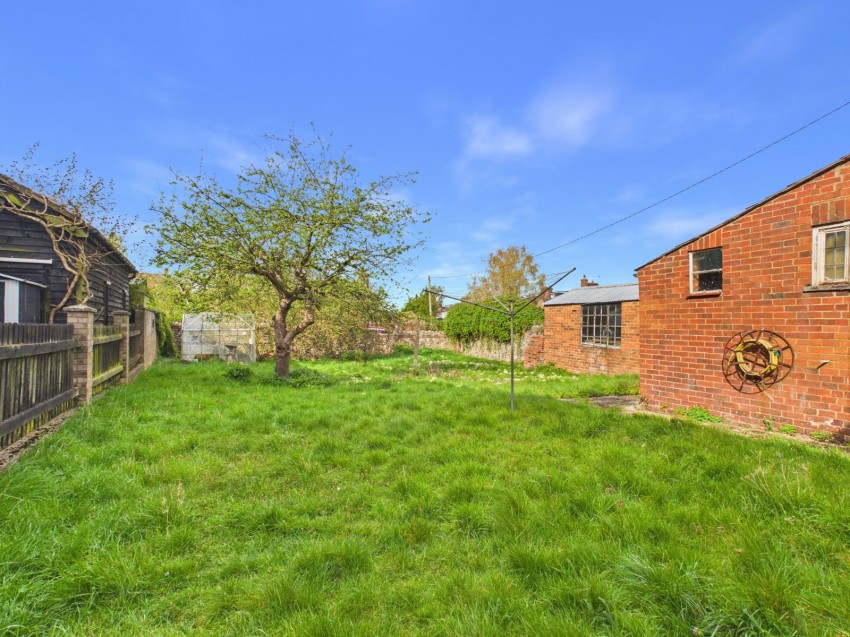 Images for Flackwell Heath, High Wycombe, Buckinghamshire EAID:2640919782 BID:FHH