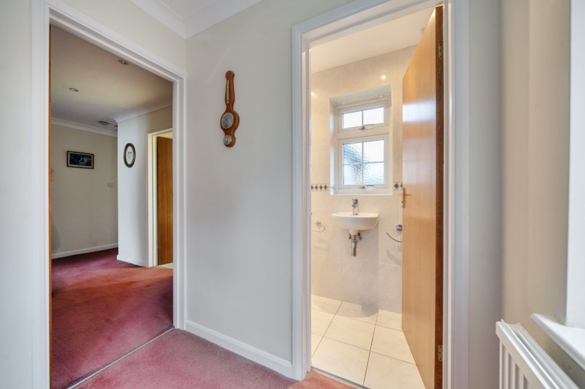 Images for Flackwell Heath, High Wycombe, Buckinghamshire EAID:2640919782 BID:FHH