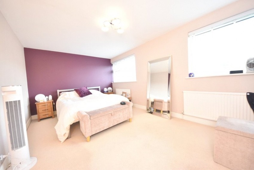 Images for Flackwell Heath, High Wycombe, Buckinghamshire EAID:2640919782 BID:FHL