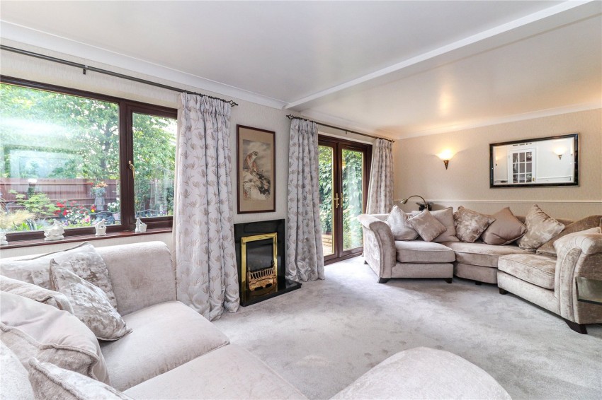 Images for Flackwell Heath, High Wycombe EAID:2640919782 BID:FHH