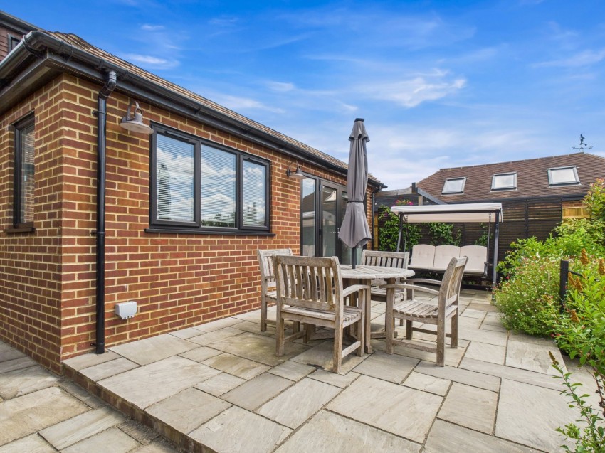 Images for Bourne End, Wooburn Green EAID:2640919782 BID:FHH