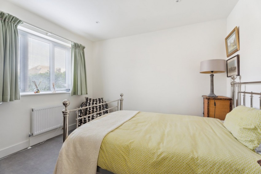 Images for Bourne End, Wooburn Green EAID:2640919782 BID:FHH