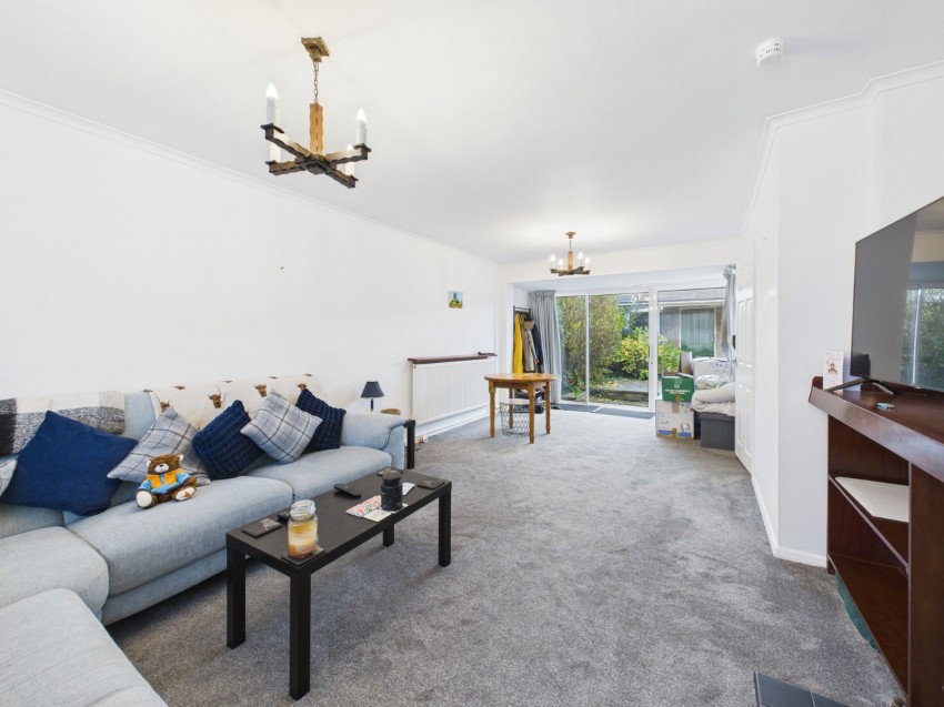 Images for Hazlemere, High Wycombe EAID:2640919782 BID:FHL