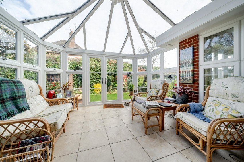 Images for Flackwell Heath, High Wycombe EAID:2640919782 BID:FHH