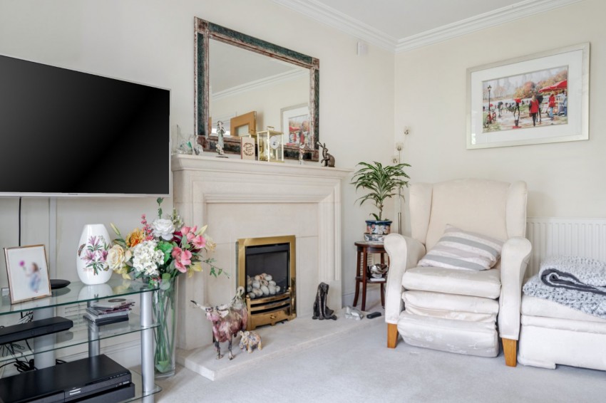 Images for Flackwell Heath, High Wycombe EAID:2640919782 BID:FHH