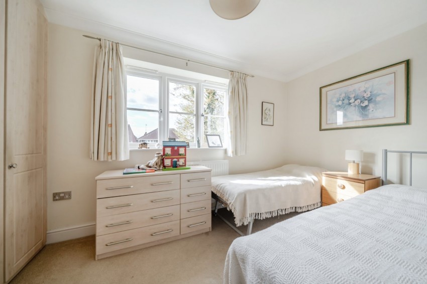 Images for Flackwell Heath, High Wycombe EAID:2640919782 BID:FHH