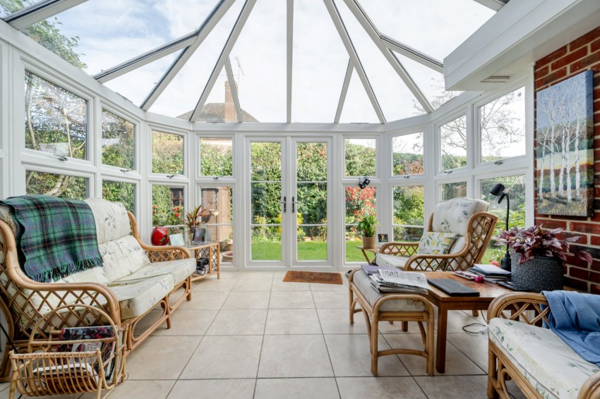 Images for Flackwell Heath, High Wycombe EAID:2640919782 BID:FHH