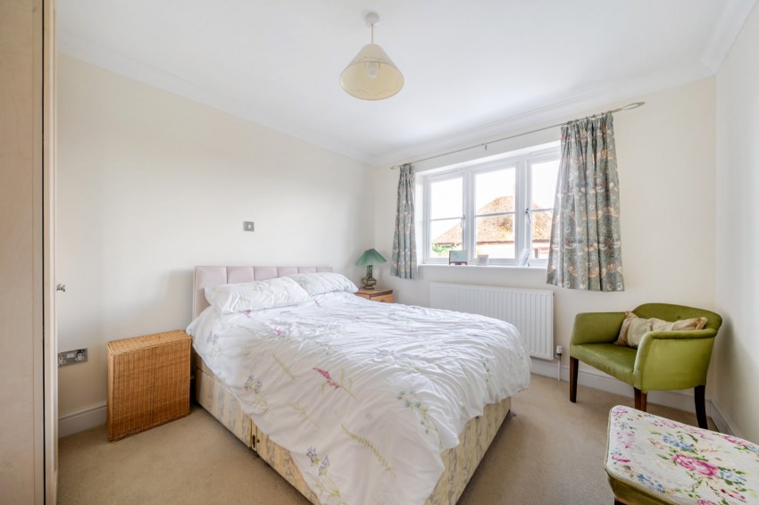 Images for Flackwell Heath, High Wycombe EAID:2640919782 BID:FHH