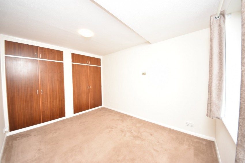 Images for Straight Bit, Flackwell Heath, High Wycombe EAID:2640919782 BID:FHL