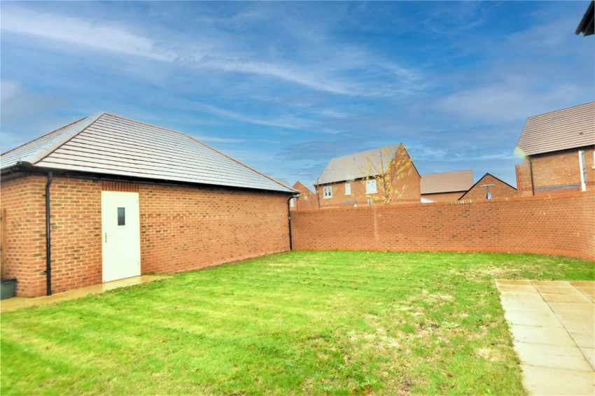 Images for High Wycombe EAID:2640919782 BID:FHL