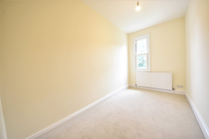 Images for Bourne End, Wooburn Green EAID:2640919782 BID:FHL