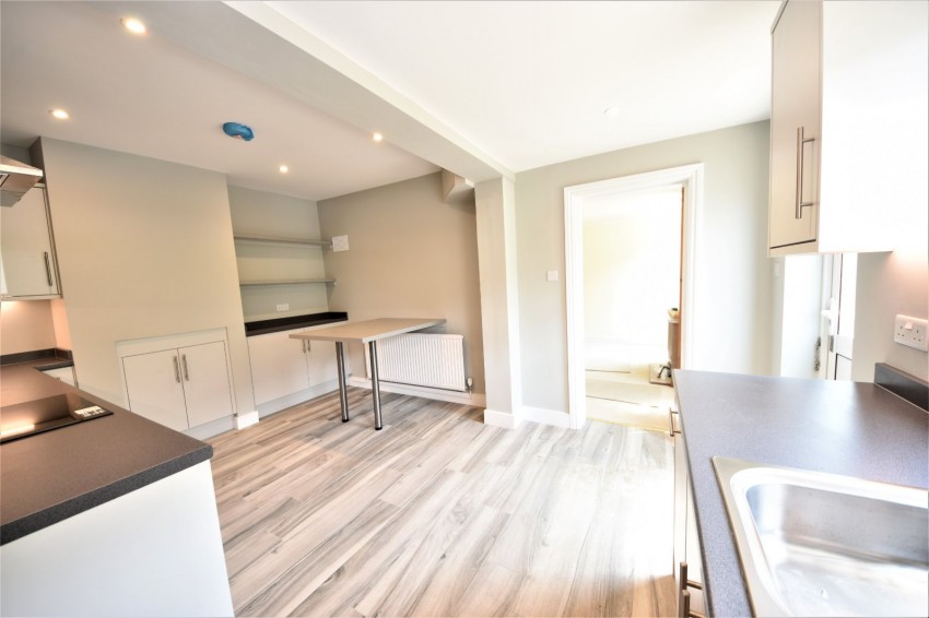 Images for Bourne End, Wooburn Green EAID:2640919782 BID:FHL