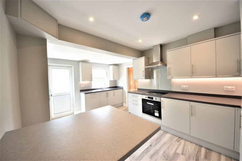 Images for Bourne End, Wooburn Green EAID:2640919782 BID:FHL