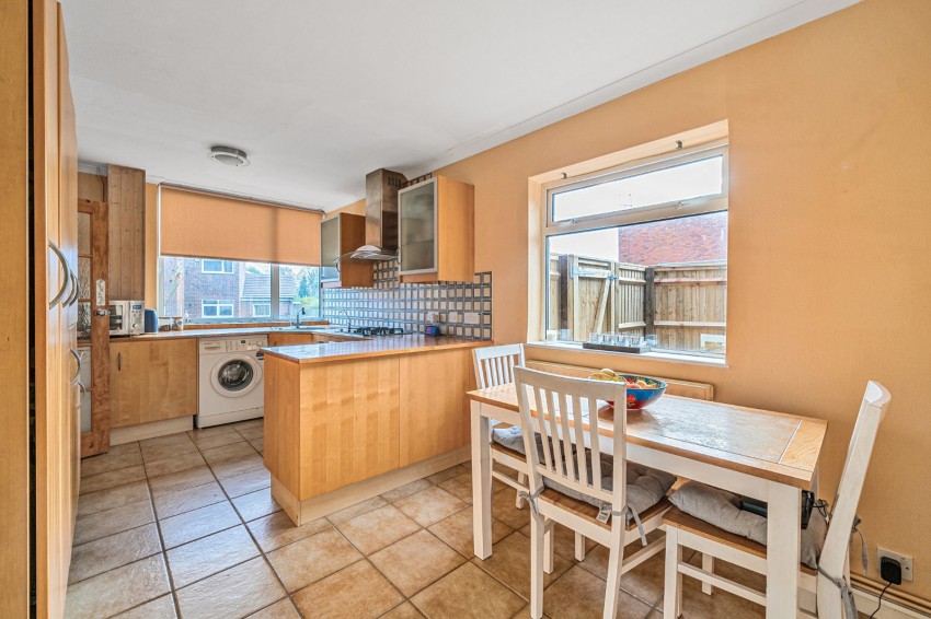 Images for Bourne End, Wooburn Green EAID:2640919782 BID:FHH