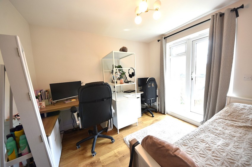 Images for Wooburn Green, High Wycombe EAID:2640919782 BID:FHL