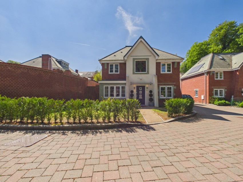 Images for High Wycombe EAID:2640919782 BID:FHH