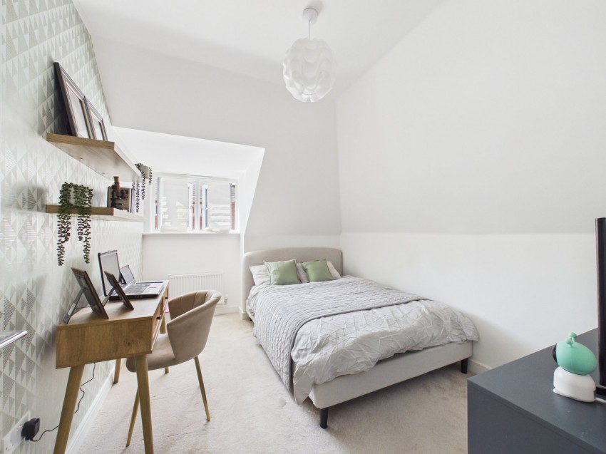 Images for High Wycombe EAID:2640919782 BID:FHH