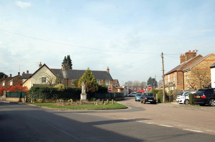 Images for Straight Bit, Flackwell Heath EAID:2640919782 BID:FHH
