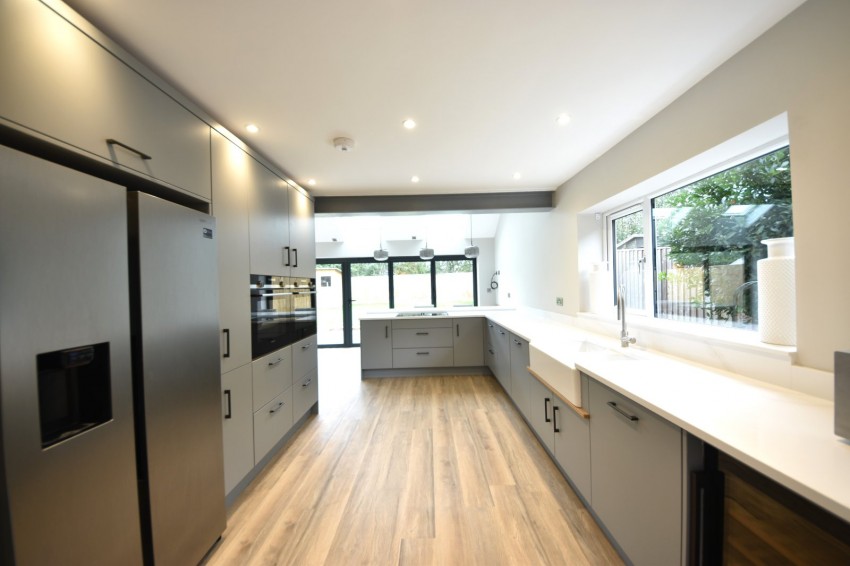 Images for Flackwell Heath, High Wycombe EAID:2640919782 BID:FHL