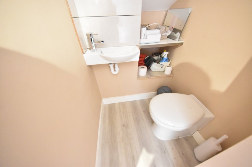 Images for Flackwell Heath, High Wycombe EAID:2640919782 BID:FHL
