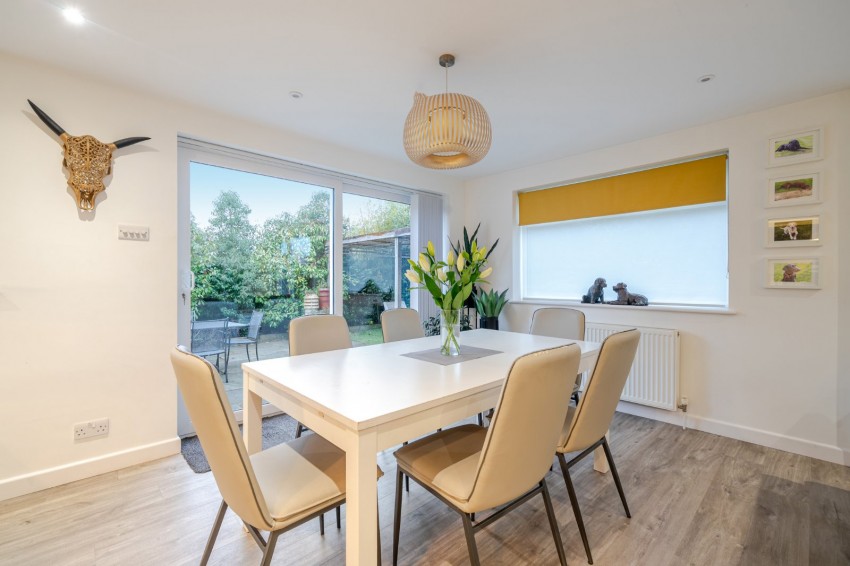 Images for Flackwell Heath, High Wycombe EAID:2640919782 BID:FHH