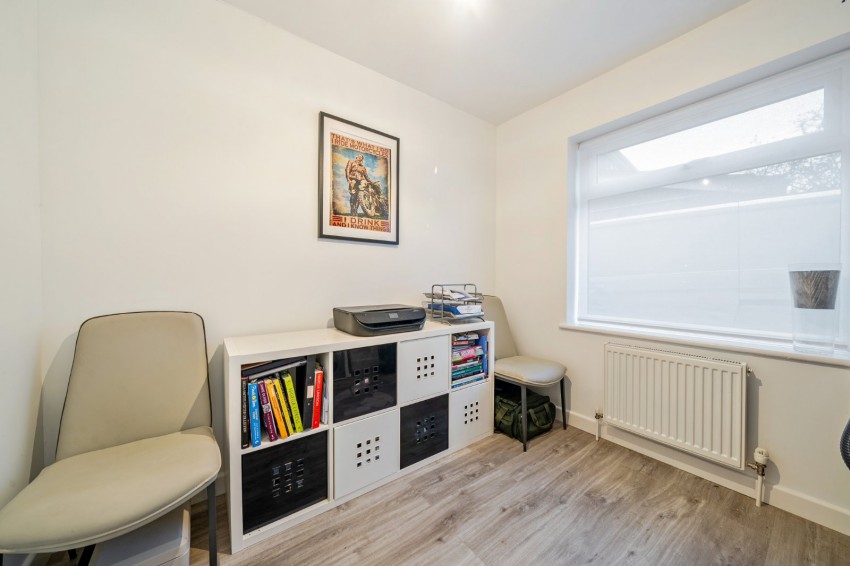 Images for Flackwell Heath, High Wycombe EAID:2640919782 BID:FHH