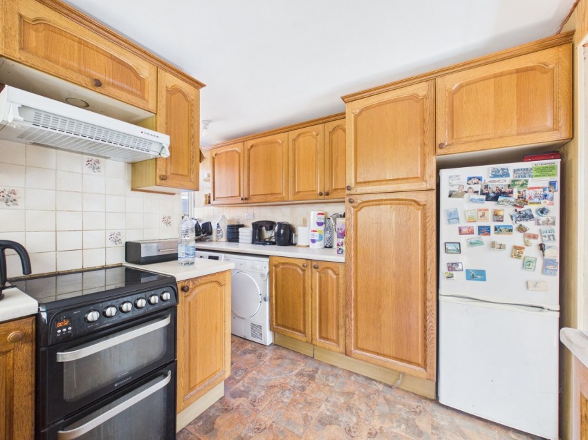 Images for Flackwell Heath, High Wycombe EAID:2640919782 BID:FHH