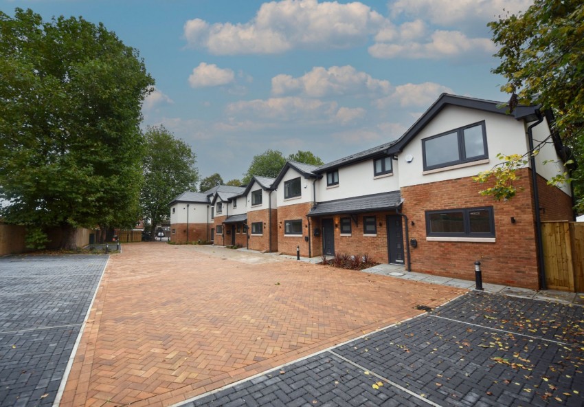 Images for Flackwell Heath, High Wycombe EAID:2640919782 BID:FHH