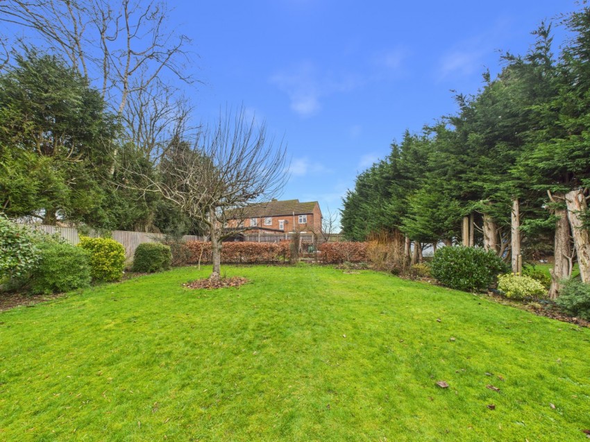 Images for Flackwell Heath, High Wycombe EAID:2640919782 BID:FHH