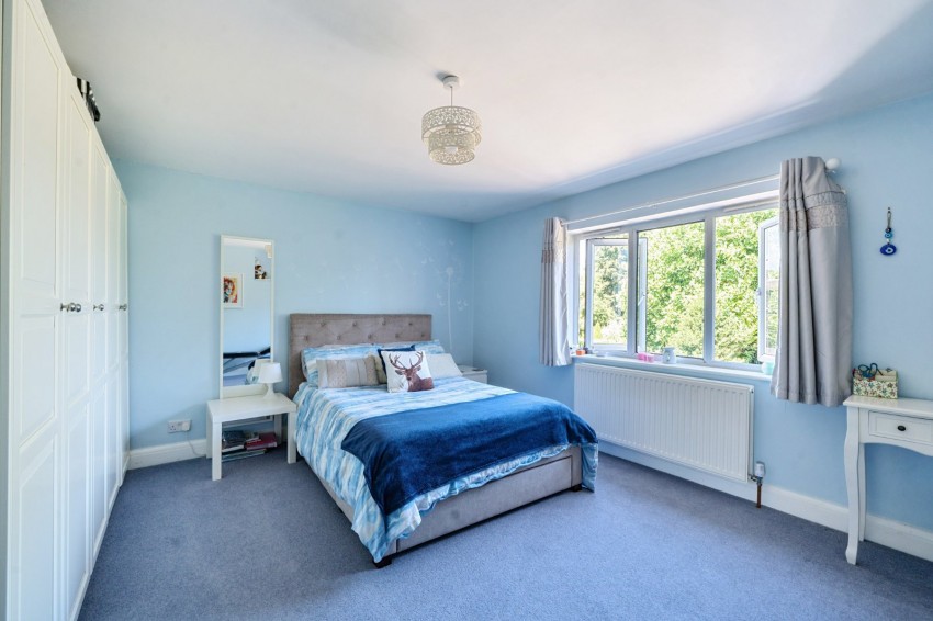 Images for Flackwell Heath, High Wycombe EAID:2640919782 BID:FHH