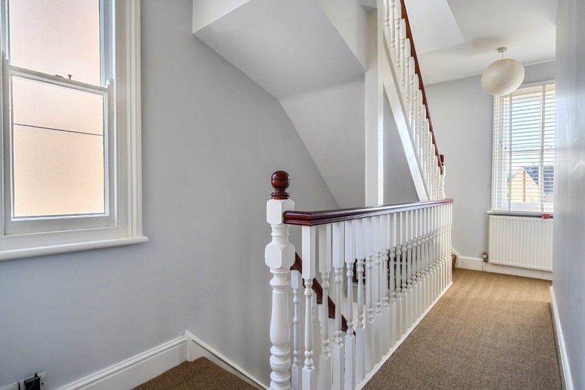 Images for Flackwell Heath, High Wycombe EAID:2640919782 BID:FHH