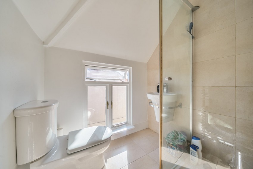 Images for Flackwell Heath, High Wycombe EAID:2640919782 BID:FHH