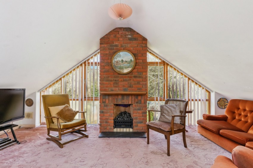 Images for Flackwell Heath, High Wycombe, Buckinghamshire EAID:2640919782 BID:FHH