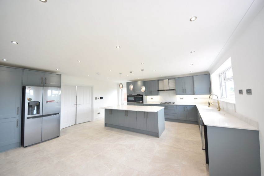 Images for High Wycombe, Buckinghamshire EAID:2640919782 BID:FHH