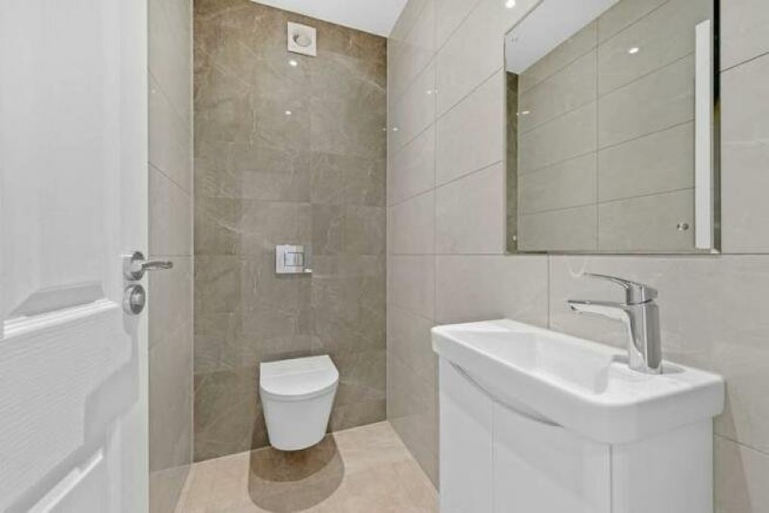 Images for High Wycombe, Buckinghamshire EAID:2640919782 BID:FHH