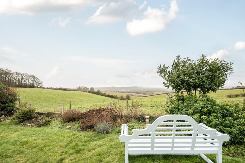 Images for Flackwell Heath, High Wycombe, Buckinghamshire EAID:2640919782 BID:FHH