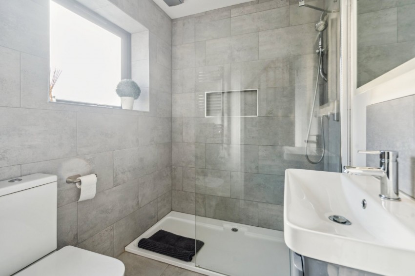 Images for Bourne End, Buckinghamshire EAID:2640919782 BID:FHH