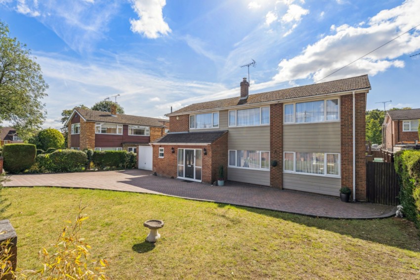 Images for Flackwell Heath, High Wycombe, Buckinghamshire EAID:2640919782 BID:FHH