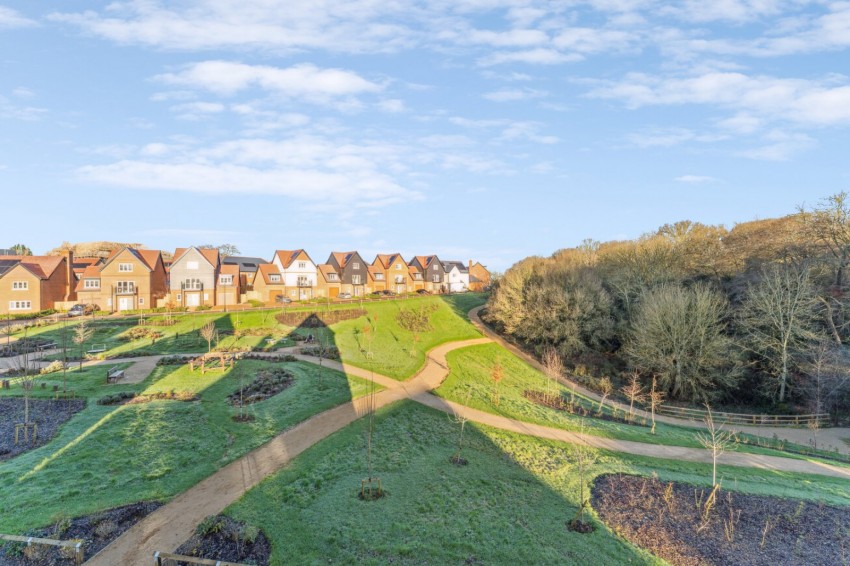 Images for High Wycombe, Buckinghamshire EAID:2640919782 BID:FHH