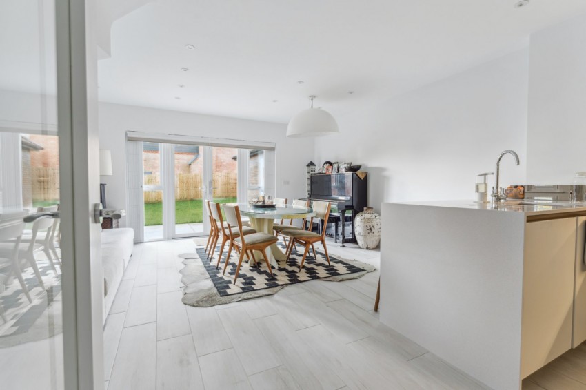 Images for High Wycombe, Buckinghamshire EAID:2640919782 BID:FHH