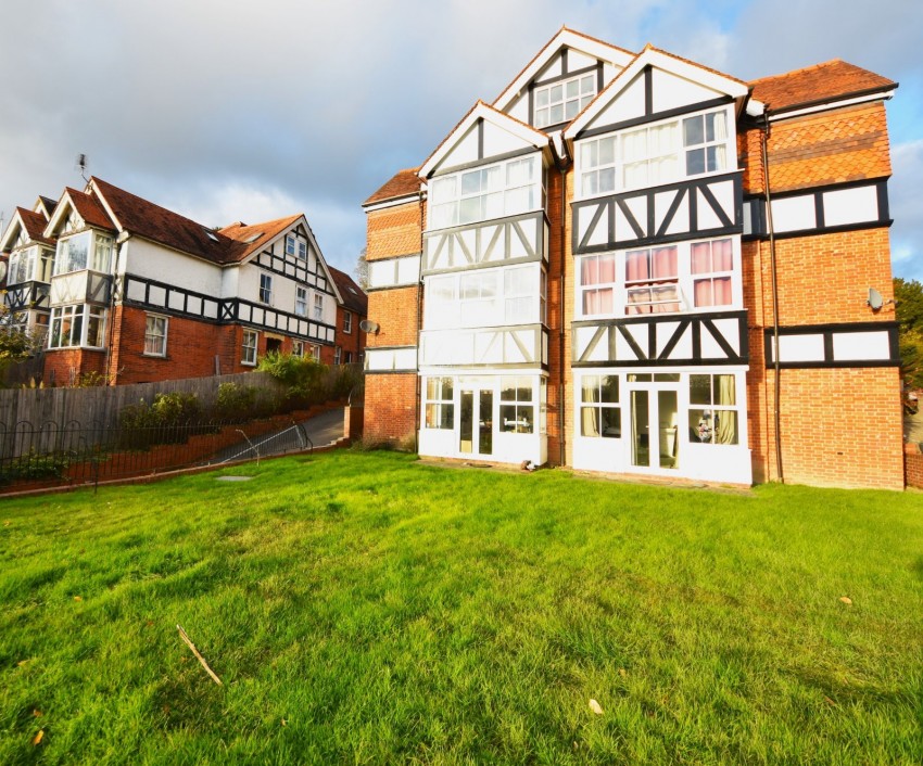Images for High Wycombe, Buckinghamshire EAID:2640919782 BID:FHL