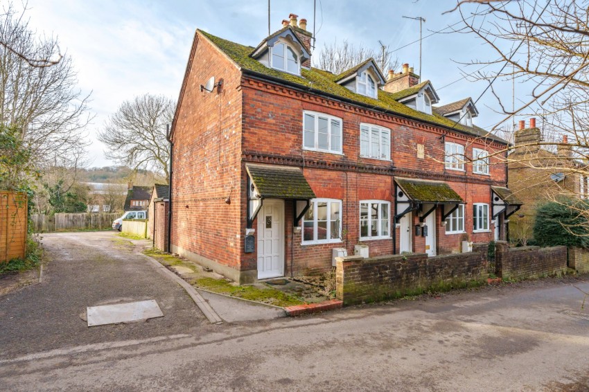 Images for Wooburn Moor, Buckinghamshire EAID:2640919782 BID:FHH
