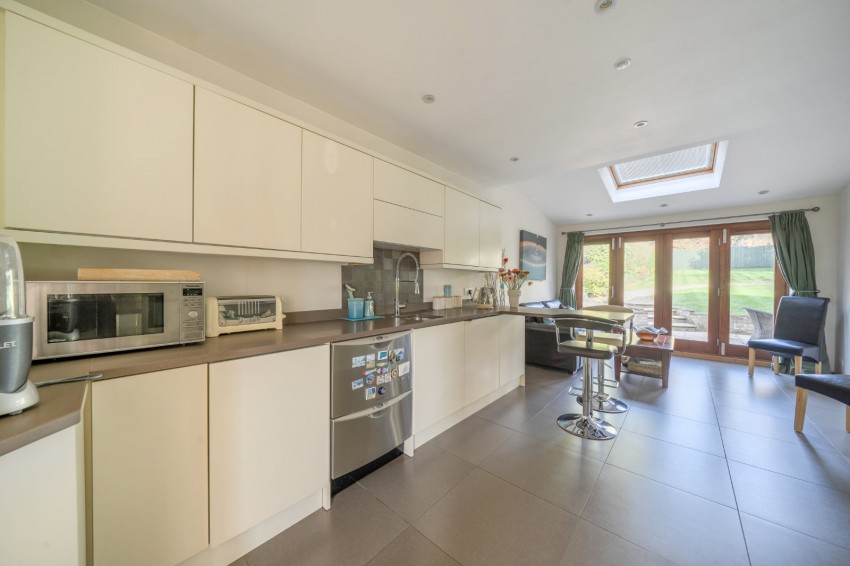 Images for Bourne End, Buckinghamshire EAID:2640919782 BID:FHH
