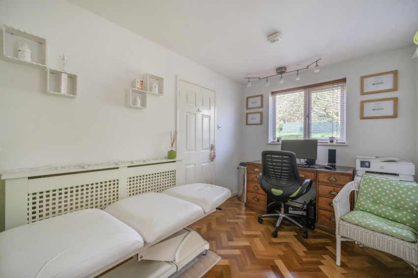 Images for Bourne End, Buckinghamshire EAID:2640919782 BID:FHH