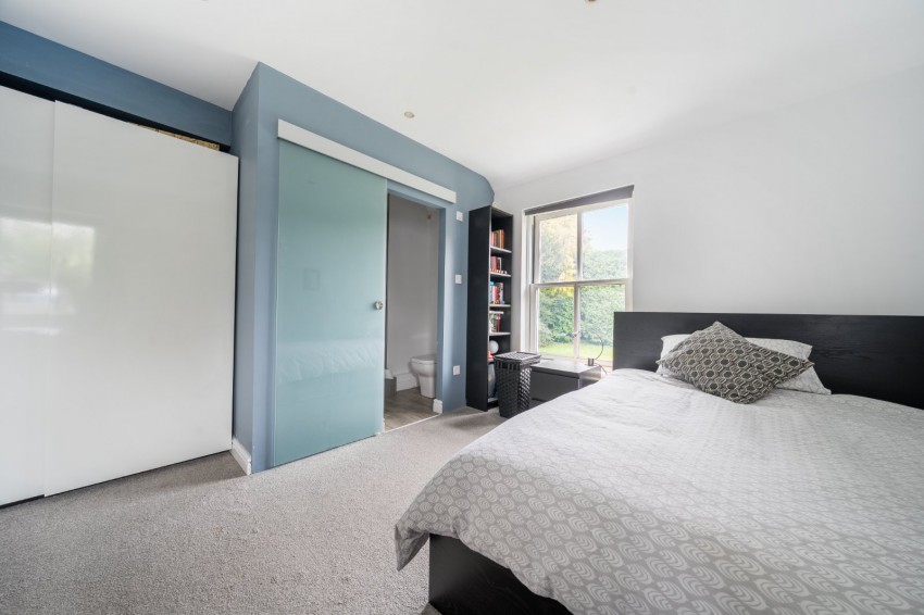 Images for Flackwell Heath, High Wycombe, Buckinghamshire EAID:2640919782 BID:FHH