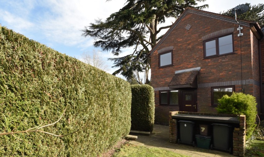 Images for Station Road, Bourne End, Buckinghamshire EAID:2640919782 BID:FHL