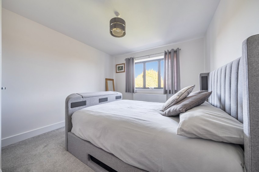 Images for Flackwell Heath, High Wycombe, Buckinghamshire EAID:2640919782 BID:FHH